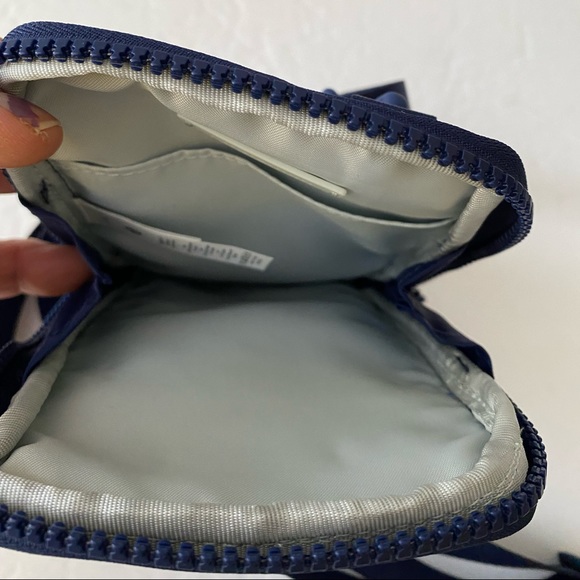 Lululemon Zip Top Crossbody Bag - Picture 6 of 8